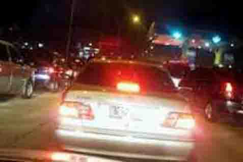  REPORTASE MUDIK LEBARAN 2014: Keluar Pintu Tol Pejagan Macet Parah Hingga 1 Jam
